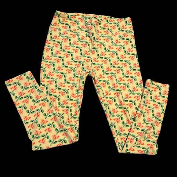 LuLaRoe Tall and Curvy Leggings - Picture 2 of 3